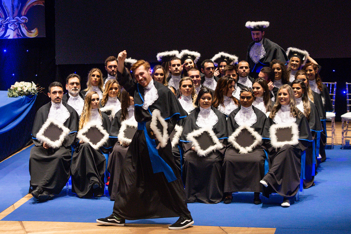 formatura, ufrgs, adm, pucrs, unisinos, ulbra, direito, faculdade, universidade, festa de formatura, colação de grau, diploma, festa adm, decoração, administração ufrgs, prova de togas, fotografo de formatura, fotografo profissional