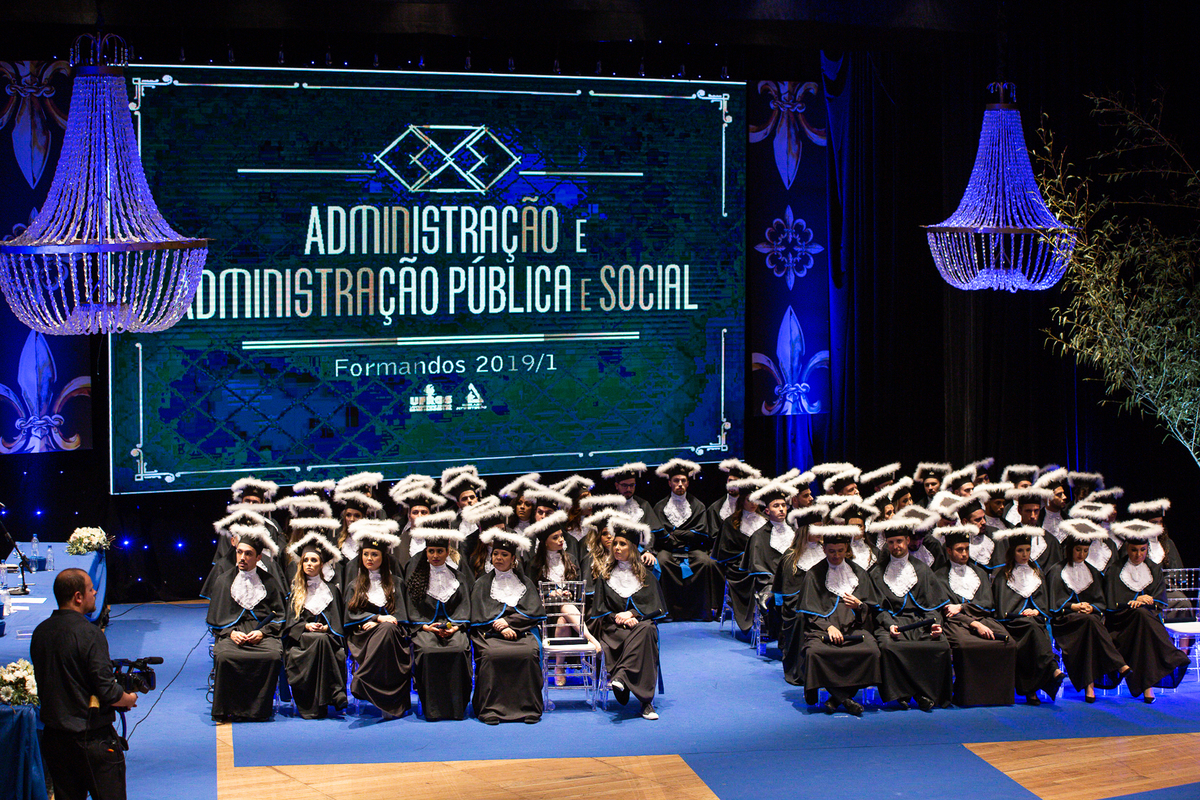 formatura, ufrgs, adm, pucrs, unisinos, ulbra, direito, faculdade, universidade, festa de formatura, colação de grau, diploma, festa adm, decoração, administração ufrgs, prova de togas, fotografo de formatura, fotografo profissional