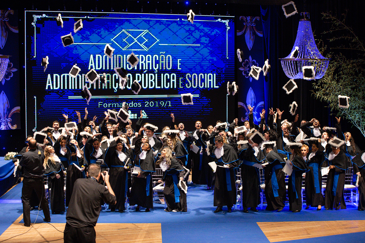 formatura, ufrgs, adm, pucrs, unisinos, ulbra, direito, faculdade, universidade, festa de formatura, colação de grau, diploma, festa adm, decoração, administração ufrgs, prova de togas, fotografo de formatura, fotografo profissional