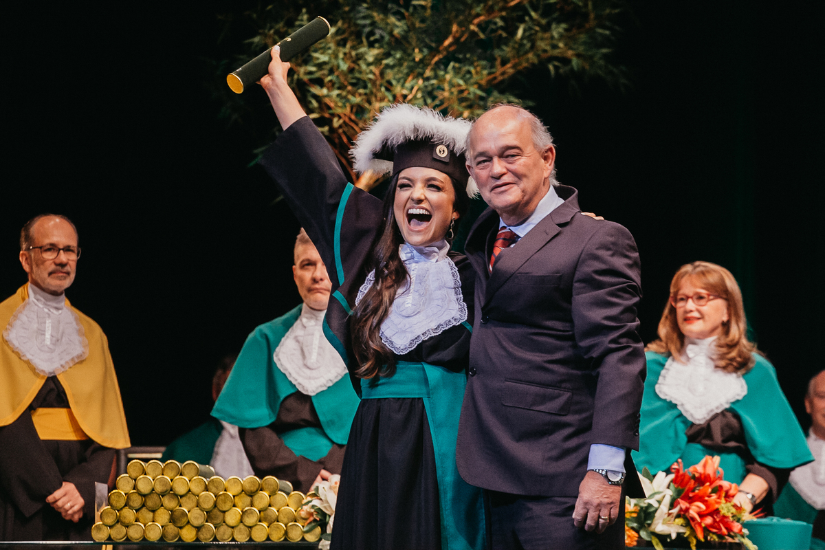 formatura medicina, festa de formatura, medicina, ulbra, unisinos, ufrgs, pucrs, fotografo de formatura, prova de toga, ufcspa, direito, colação de grau, diplomada