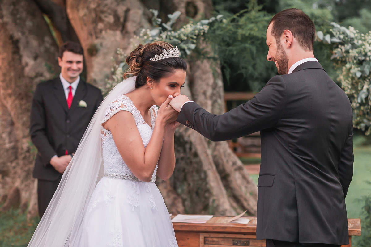 vestido de noiva, casamento, noivos, casamento no campo, sitio para casamento, fotografo de casamento, ensaio de noivos, dança de noivos, madrinhas, padrinhos , buque de noiva