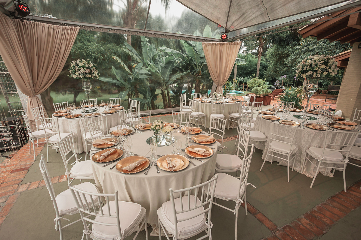 vestido de noiva, casamento, noivos, casamento no campo, sitio para casamento, fotografo de casamento, ensaio de noivos, dança de noivos, madrinhas, padrinhos , buque de noiva