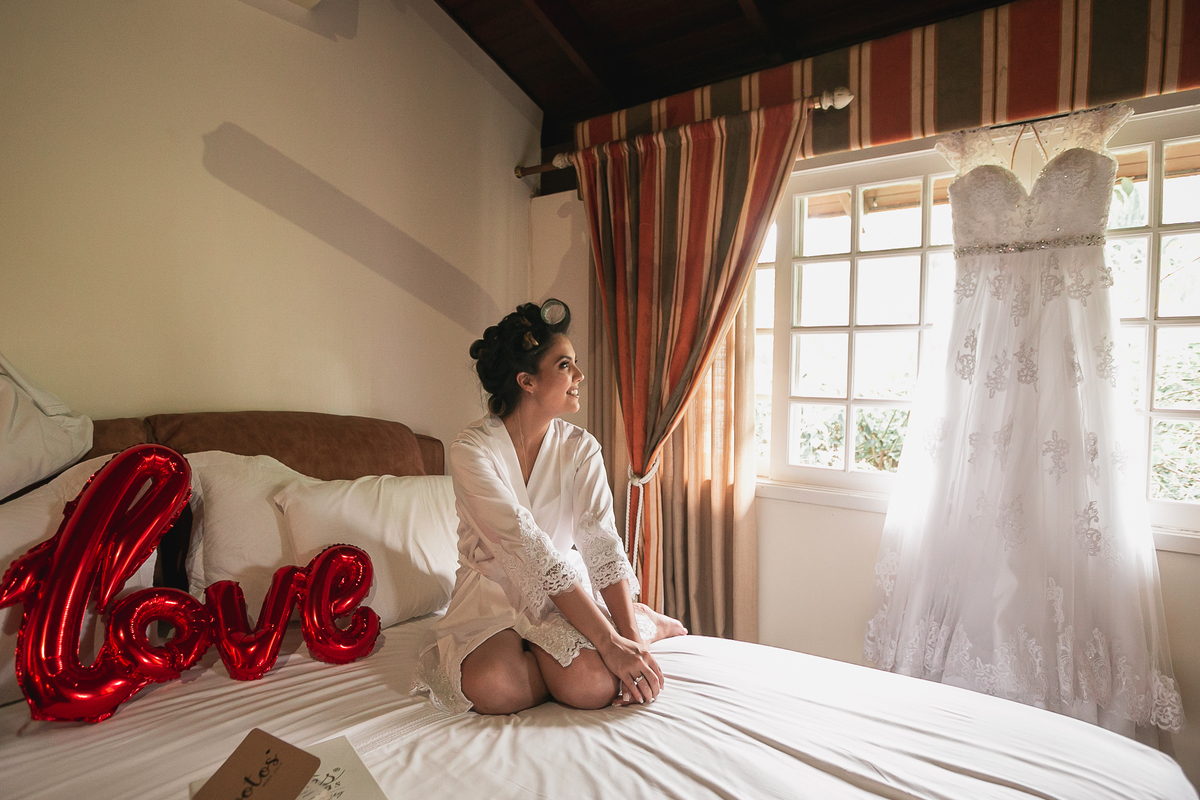 vestido de noiva, casamento, noivos, casamento no campo, sitio para casamento, fotografo de casamento, ensaio de noivos, dança de noivos, madrinhas, padrinhos , buque de noiva