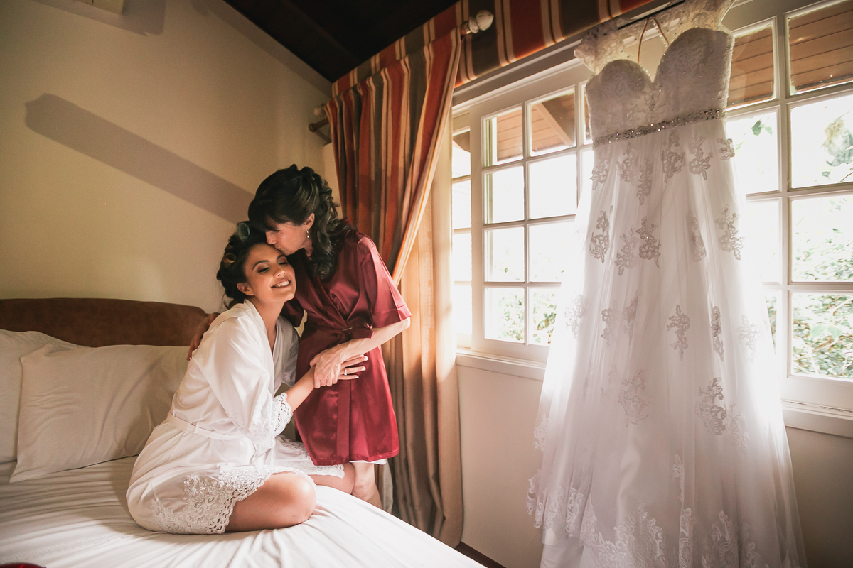 vestido de noiva, casamento, noivos, casamento no campo, sitio para casamento, fotografo de casamento, ensaio de noivos, dança de noivos, madrinhas, padrinhos , buque de noiva