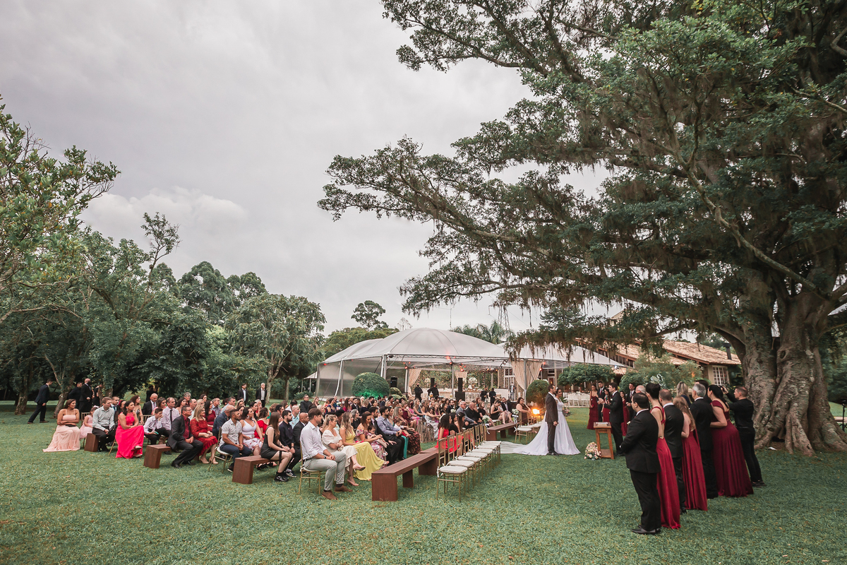 vestido de noiva, casamento, noivos, casamento no campo, sitio para casamento, fotografo de casamento, ensaio de noivos, dança de noivos, madrinhas, padrinhos , buque de noiva