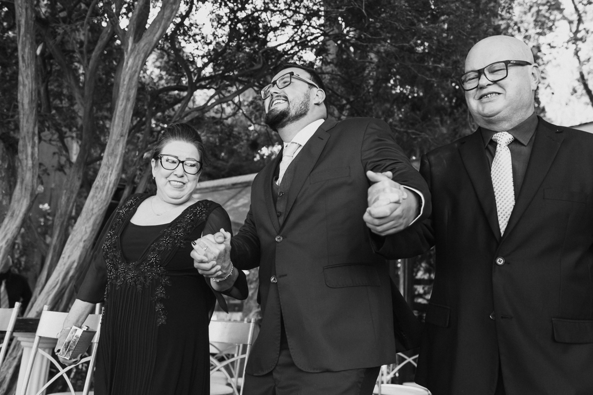 casamento, make de noiva, vestido de noiva, festa de casamento, fotografo de casamento, maquiagem de noiva, terno de noiva, festa de casamento, casamento por do sol, casamento na praia, buque, vestido de madrinha, fotos madrinhas 