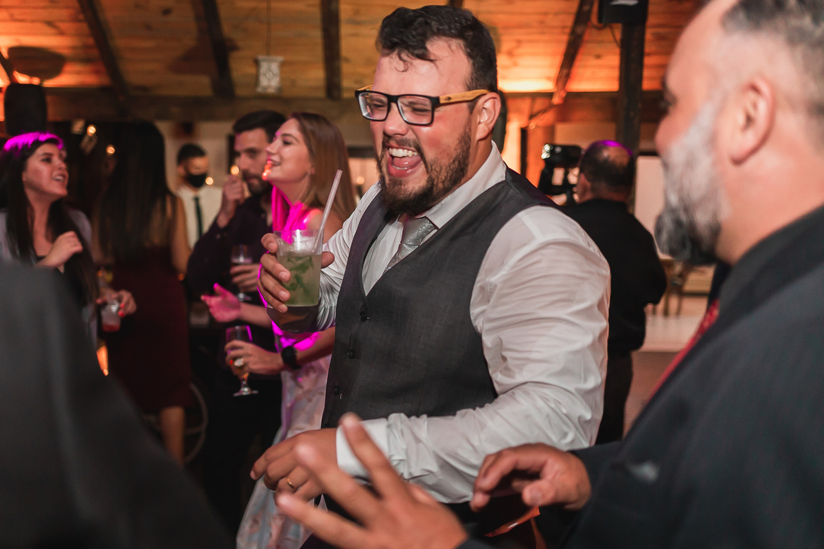 casamento, make de noiva, vestido de noiva, festa de casamento, fotografo de casamento, maquiagem de noiva, terno de noiva, festa de casamento, casamento por do sol, casamento na praia, buque, vestido de madrinha, fotos madrinhas 