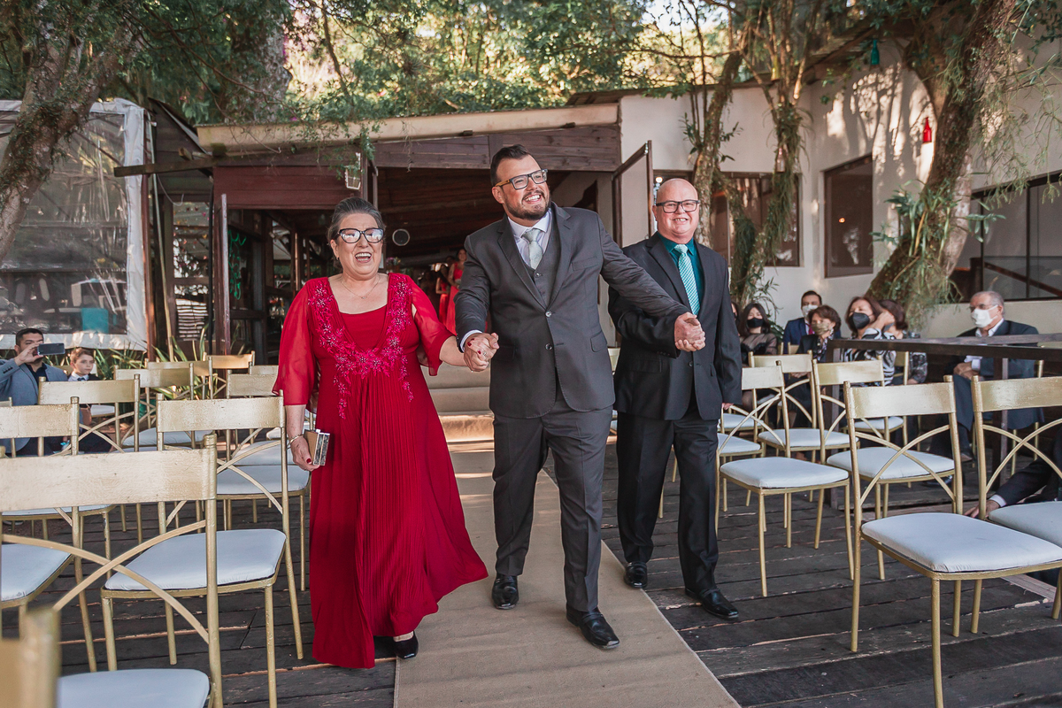 casamento, make de noiva, vestido de noiva, festa de casamento, fotografo de casamento, maquiagem de noiva, terno de noiva, festa de casamento, casamento por do sol, casamento na praia, buque, vestido de madrinha, fotos madrinhas 