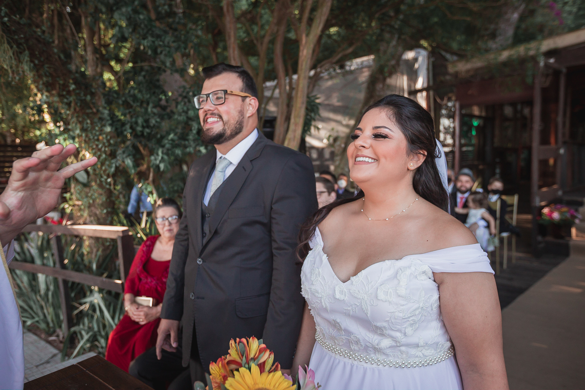 casamento, make de noiva, vestido de noiva, festa de casamento, fotografo de casamento, maquiagem de noiva, terno de noiva, festa de casamento, casamento por do sol, casamento na praia, buque, vestido de madrinha, fotos madrinhas 