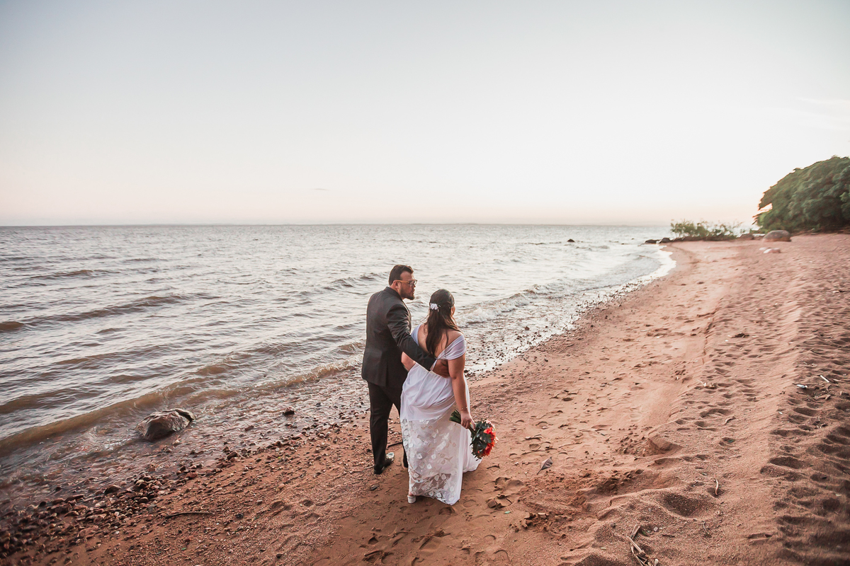 casamento, make de noiva, vestido de noiva, festa de casamento, fotografo de casamento, maquiagem de noiva, terno de noiva, festa de casamento, casamento por do sol, casamento na praia, buque, vestido de madrinha, fotos madrinhas 