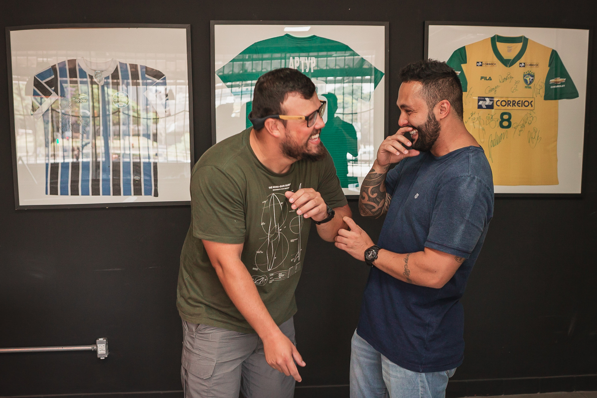 casamento, make de noiva, vestido de noiva, festa de casamento, fotografo de casamento, maquiagem de noiva, terno de noiva, festa de casamento, casamento por do sol, casamento na praia, buque, vestido de madrinha, fotos madrinhas 