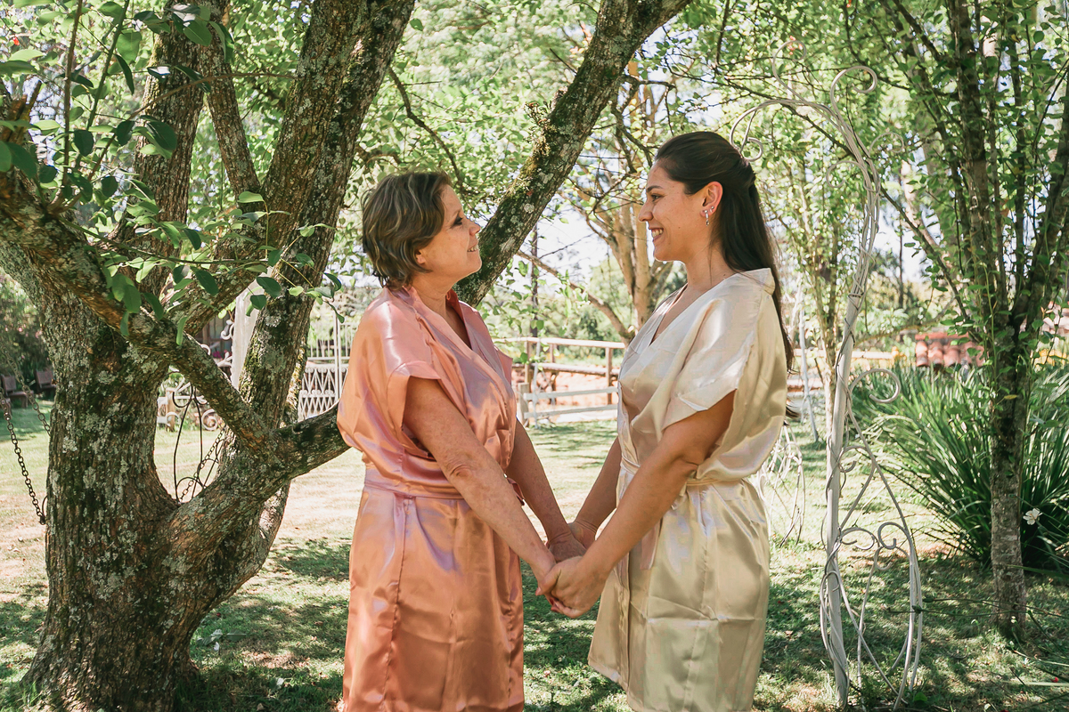 vestido de noiva, casamento no campo, festa de casamento, sapato de noivo, decoração de casamento, fotografo de casamento, fotografo, casamento, vestido de madrinhas, casamento por do sol, casamento ao ar livre