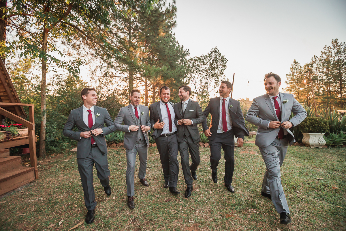 vestido de noiva, casamento no campo, festa de casamento, sapato de noivo, decoração de casamento, fotografo de casamento, fotografo, casamento, vestido de madrinhas, casamento por do sol, casamento ao ar livre