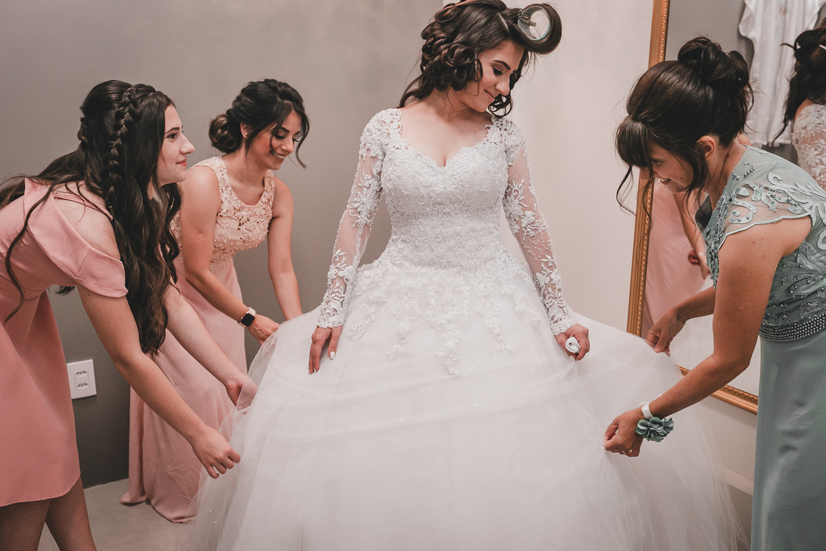 casamento no campo, ensaio fotografico, wedding, fotografo de casamento, vestido de noiva, festa, buque de noiva, casamento por do sol, pre wedding, madrinhas, padrinhos