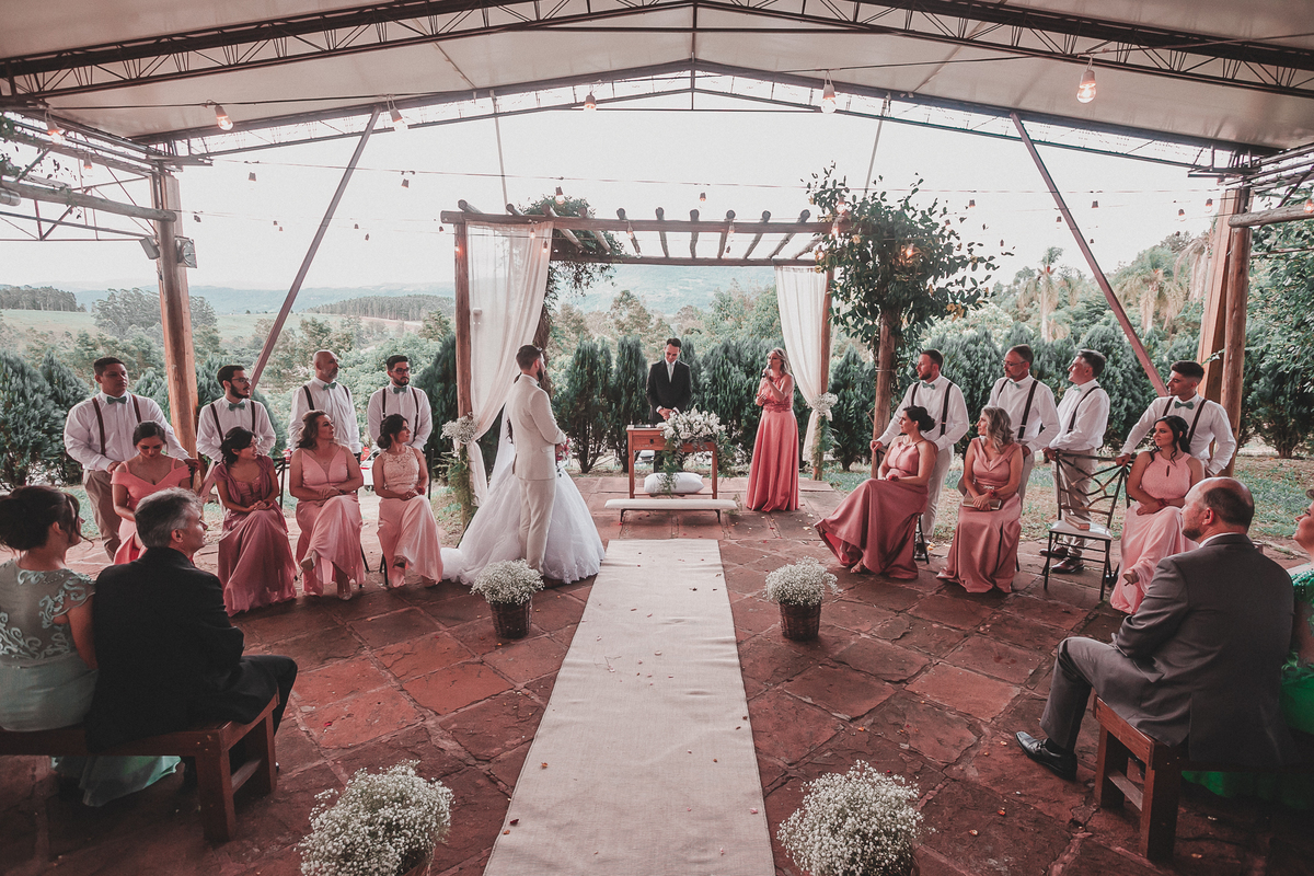 casamento no campo, ensaio fotografico, wedding, fotografo de casamento, vestido de noiva, festa, buque de noiva, casamento por do sol, pre wedding, madrinhas, padrinhos