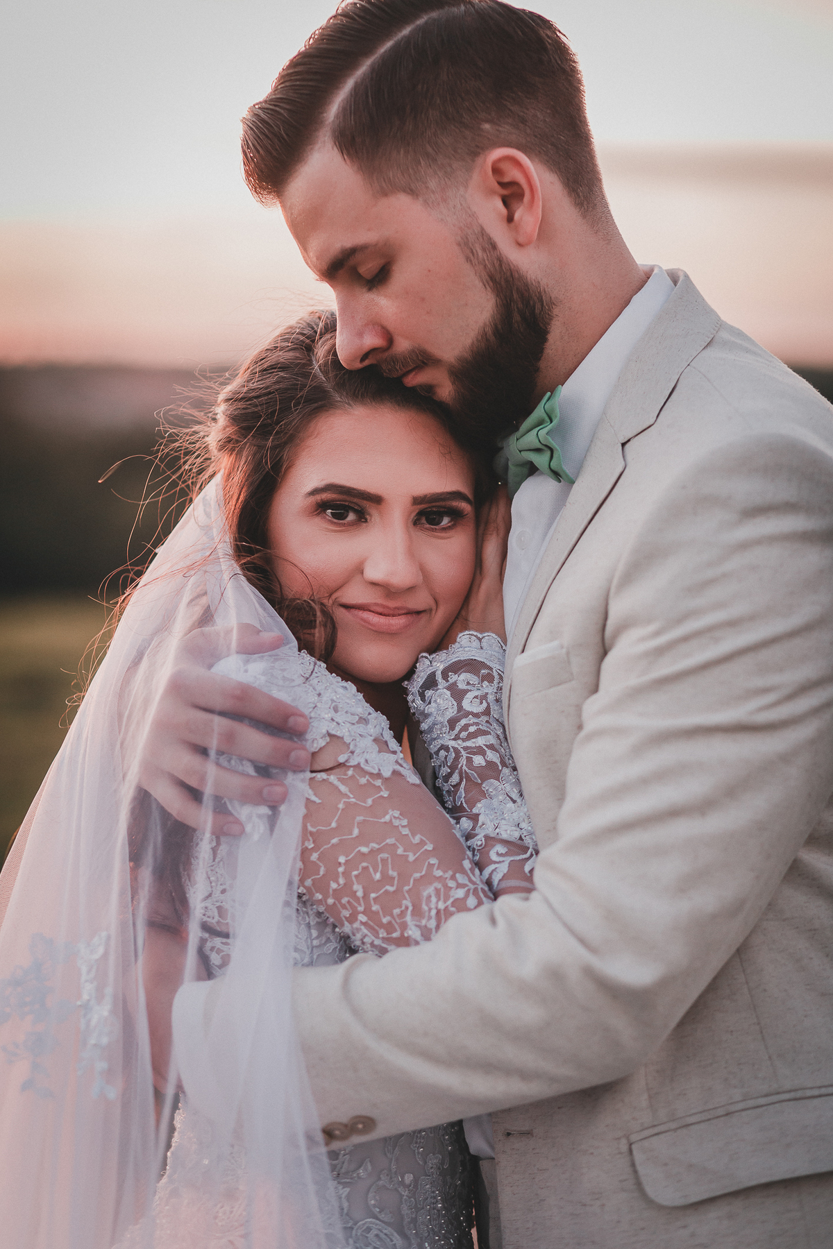 casamento no campo, ensaio fotografico, wedding, fotografo de casamento, vestido de noiva, festa, buque de noiva, casamento por do sol, pre wedding, madrinhas, padrinhos