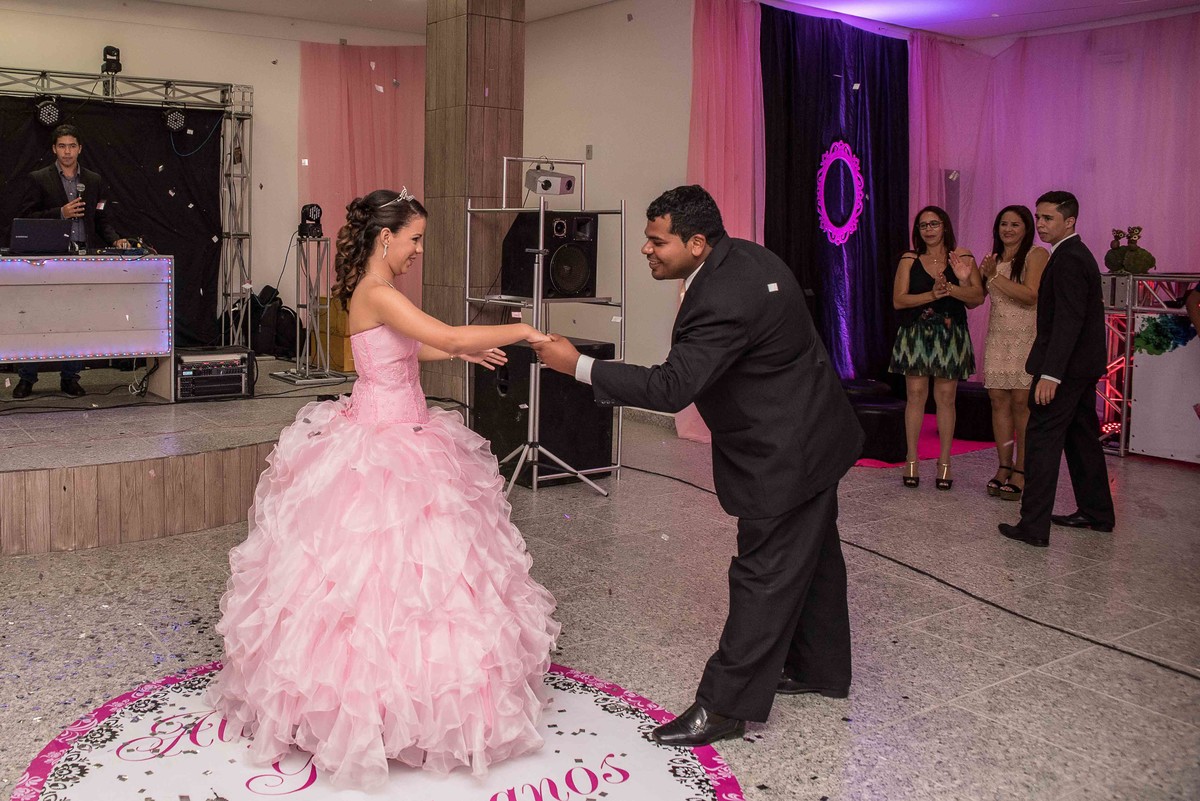 aniversario de 15 anos-fotografifa de aniversario-fotografo de casamento-fotografo infantil-fotografo de caruaru- fotografo gameleira-fotografo ribeirao-pe-fotografo palamares- fotografia de familia-fotografia de casal-pre wedding-wedding