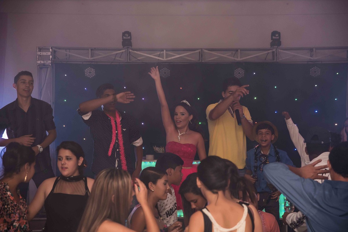 aniversario de 15 anos-fotografifa de aniversario-fotografo de casamento-fotografo infantil-fotografo de caruaru- fotografo gameleira-fotografo ribeirao-pe-fotografo palamares- fotografia de familia-fotografia de casal-pre wedding-wedding