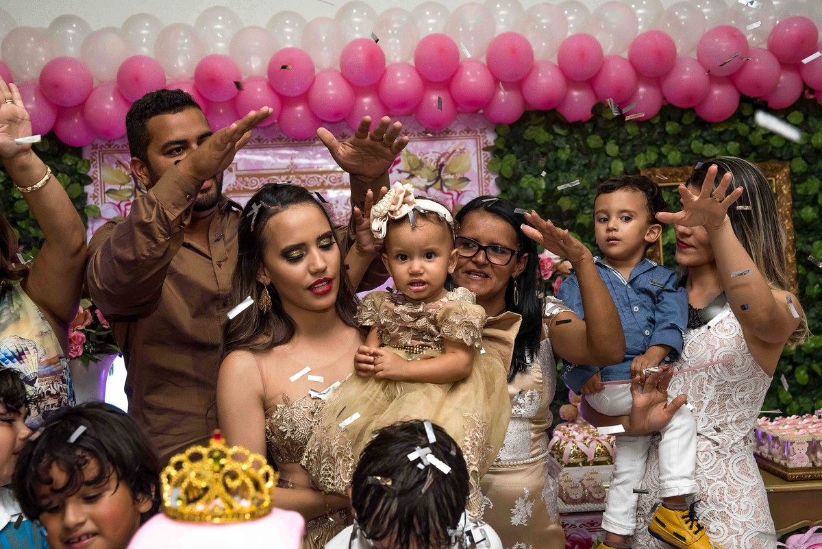 fotografifa de aniversario-fotografo de casamento-fotografo infantil-fotografo de caruaru- fotografo gameleira-fotografo ribeirao-pe-fotografo palamares- fotografia de familia-fotografia de casal-pre wedding-wedding