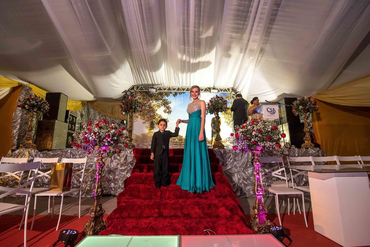 fotografo de formatura-fotografo de aniversario-fotografo de casamento-fotografo caruaru-fotografo palmares-fotografo gameleira-fotografo ribeirão-fotografo de familia-fotografo de gestante-fotografo de 15 anos-fotografo de estudio-fotografo newbor