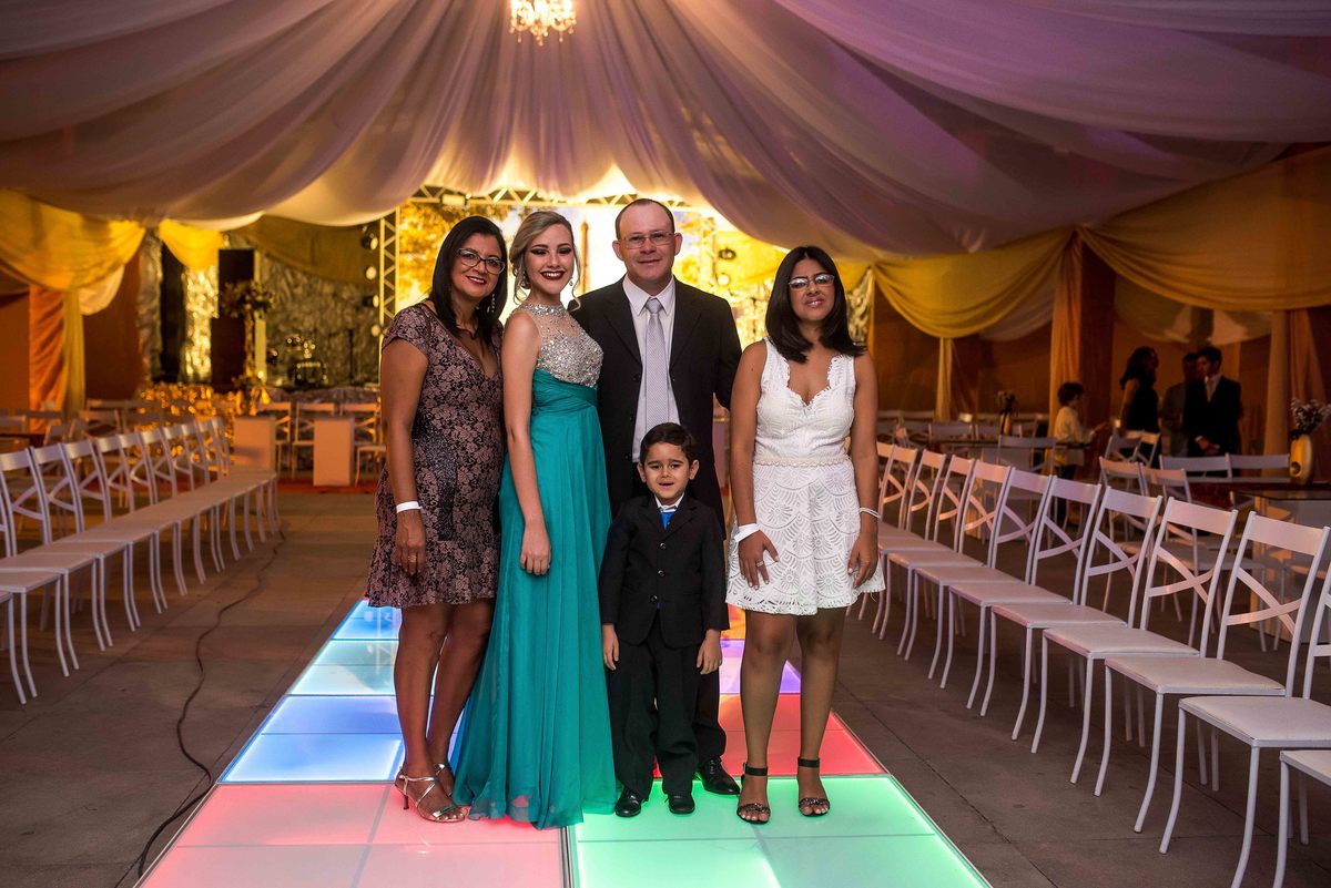 fotografo de formatura-fotografo de aniversario-fotografo de casamento-fotografo caruaru-fotografo palmares-fotografo gameleira-fotografo ribeirão-fotografo de familia-fotografo de gestante-fotografo de 15 anos-fotografo de estudio-fotografo newbor