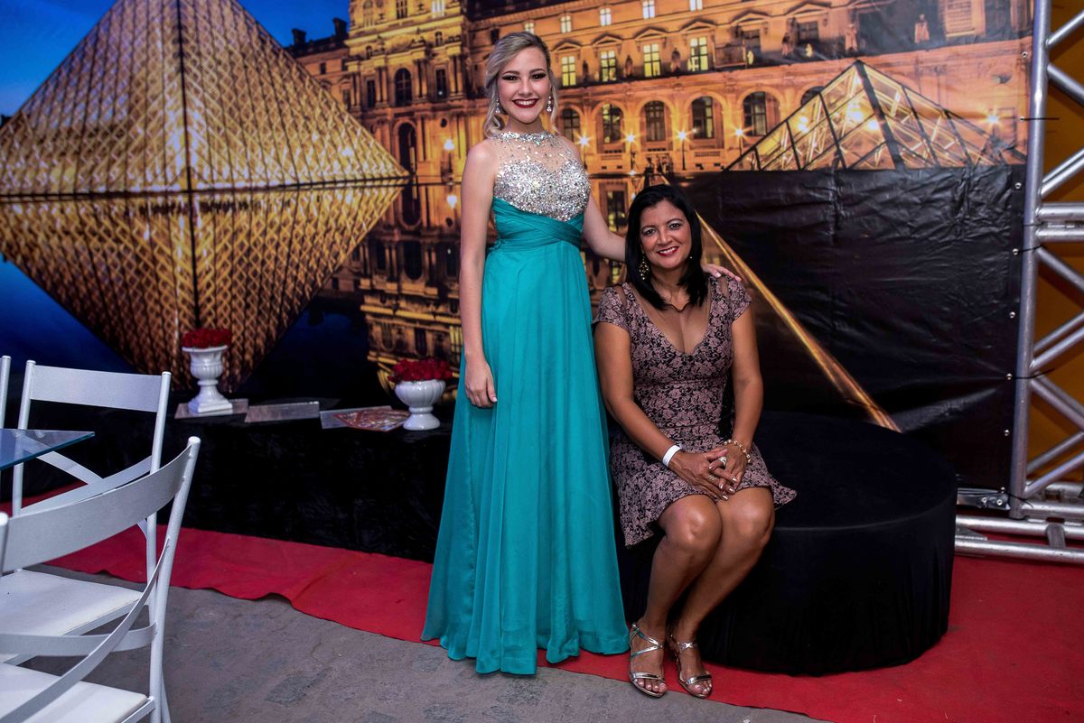 fotografo de formatura-fotografo de aniversario-fotografo de casamento-fotografo caruaru-fotografo palmares-fotografo gameleira-fotografo ribeirão-fotografo de familia-fotografo de gestante-fotografo de 15 anos-fotografo de estudio-fotografo newbor