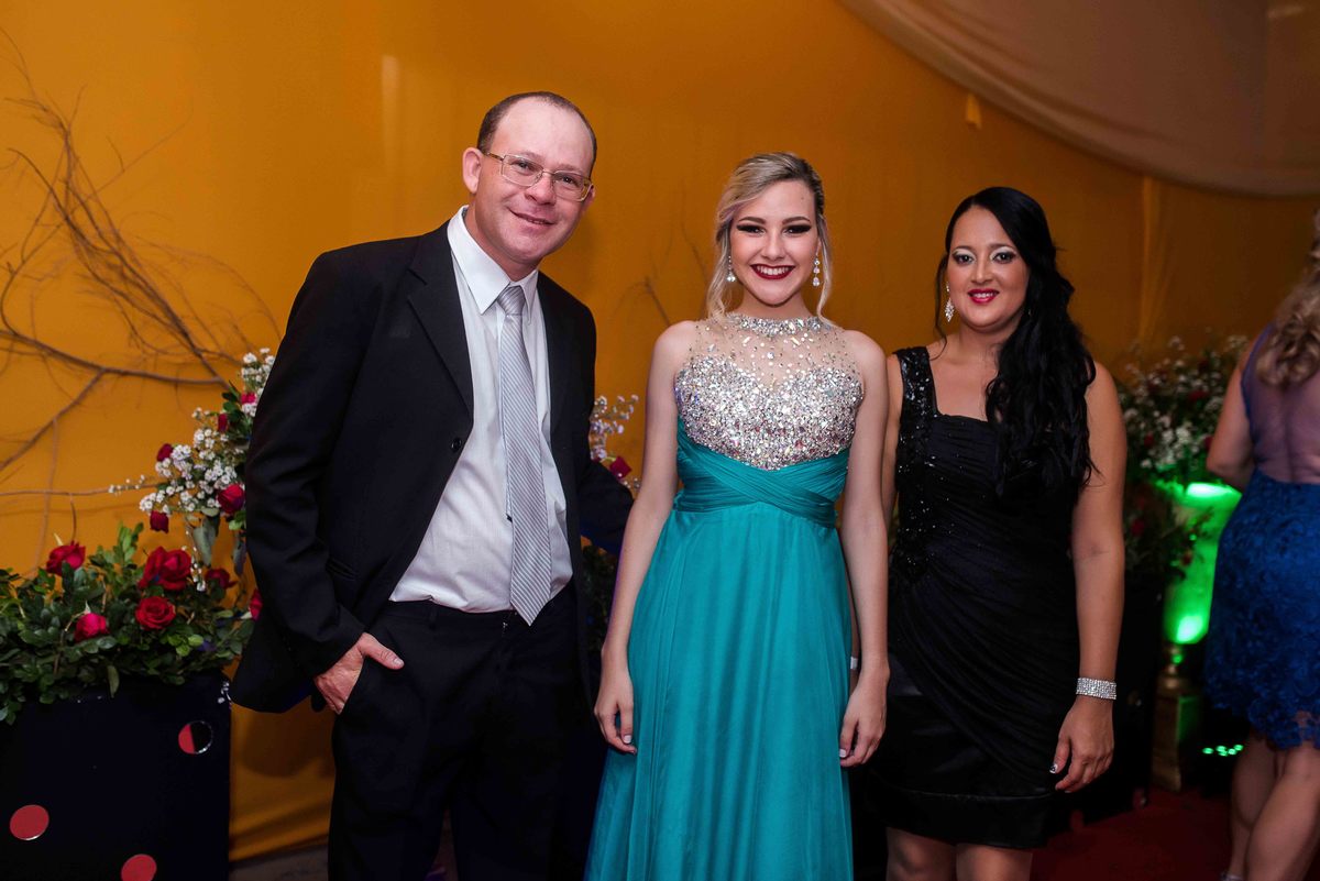 fotografo de formatura-fotografo de aniversario-fotografo de casamento-fotografo caruaru-fotografo palmares-fotografo gameleira-fotografo ribeirão-fotografo de familia-fotografo de gestante-fotografo de 15 anos-fotografo de estudio-fotografo newbor