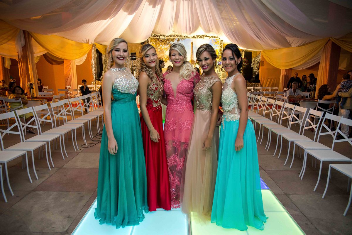 fotografo de formatura-fotografo de aniversario-fotografo de casamento-fotografo caruaru-fotografo palmares-fotografo gameleira-fotografo ribeirão-fotografo de familia-fotografo de gestante-fotografo de 15 anos-fotografo de estudio-fotografo newbor