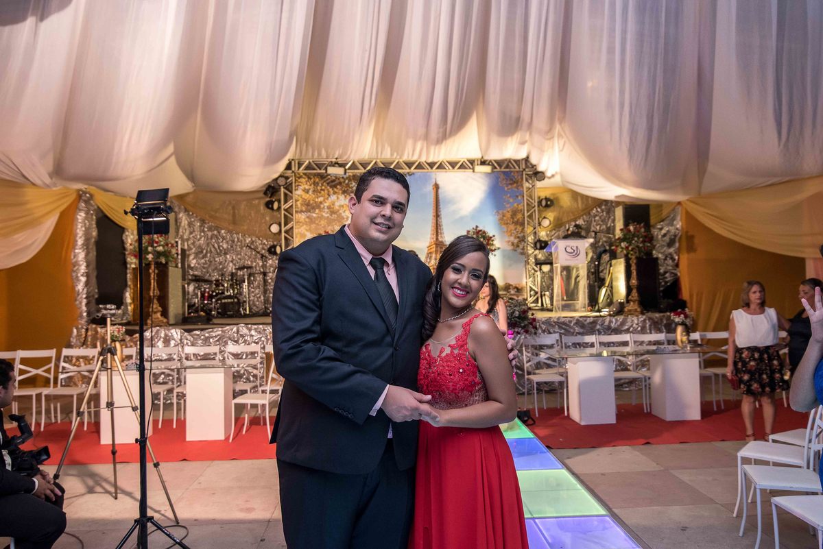 fotografo de formatura-fotografo de aniversario-fotografo de casamento-fotografo caruaru-fotografo palmares-fotografo gameleira-fotografo ribeirão-fotografo de familia-fotografo de gestante-fotografo de 15 anos-fotografo de estudio-fotografo newbor