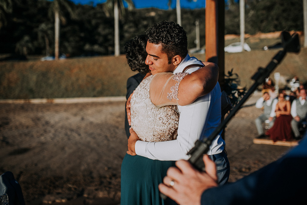 cumprimento dos pais