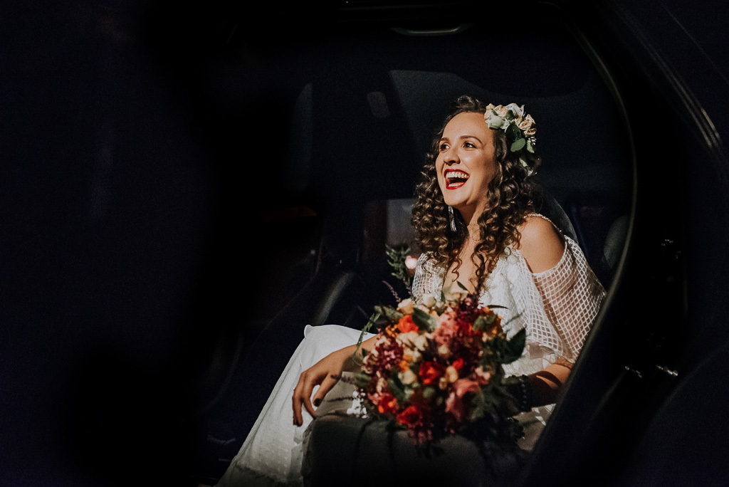 noiva no carro