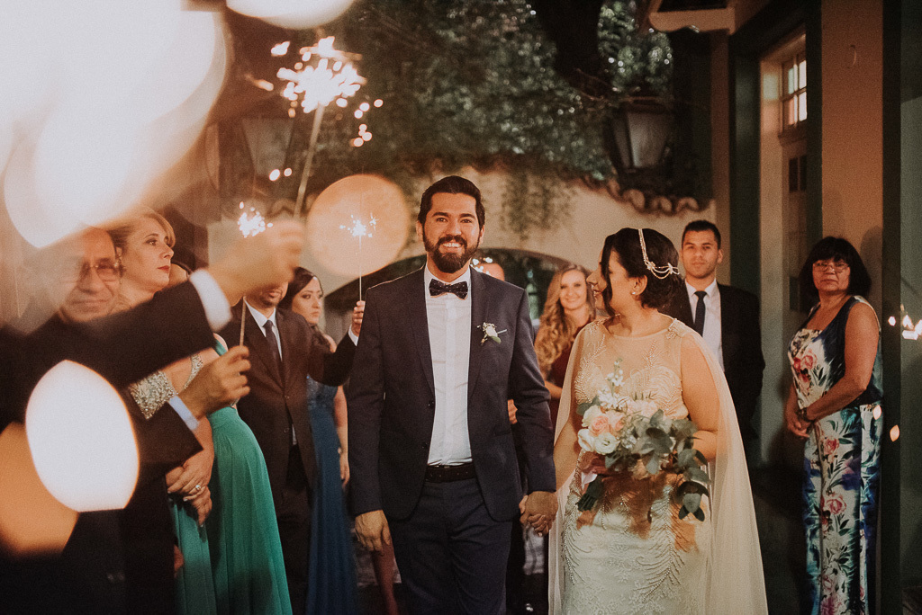 saida dos noivos casamento