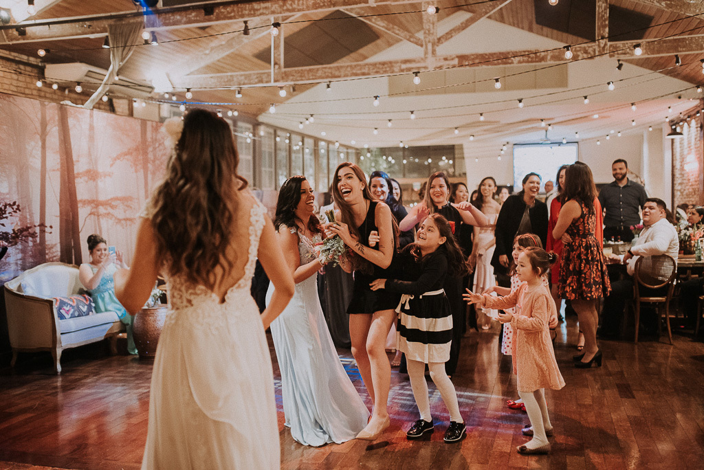 casamento no celeiro quintal