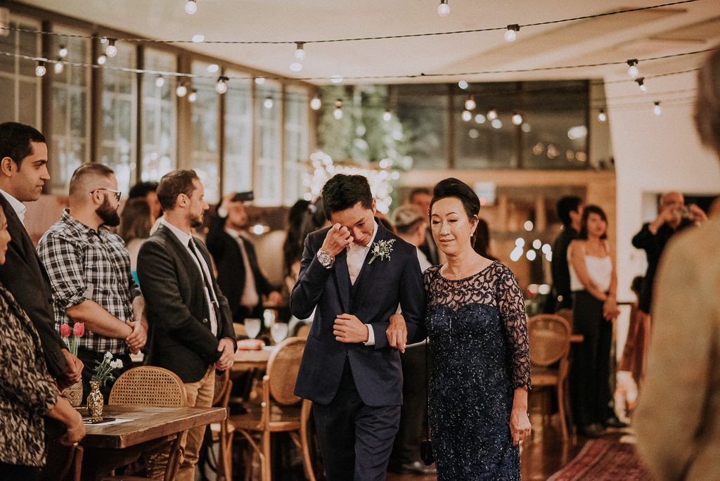 casando no celeiro quintal