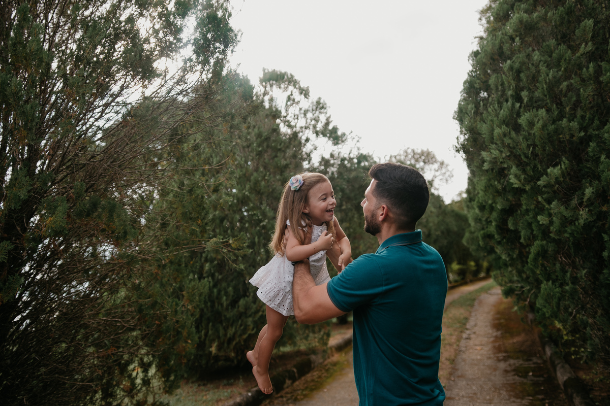 gestante-externo-represa-são-joao-del-rei-fotografia