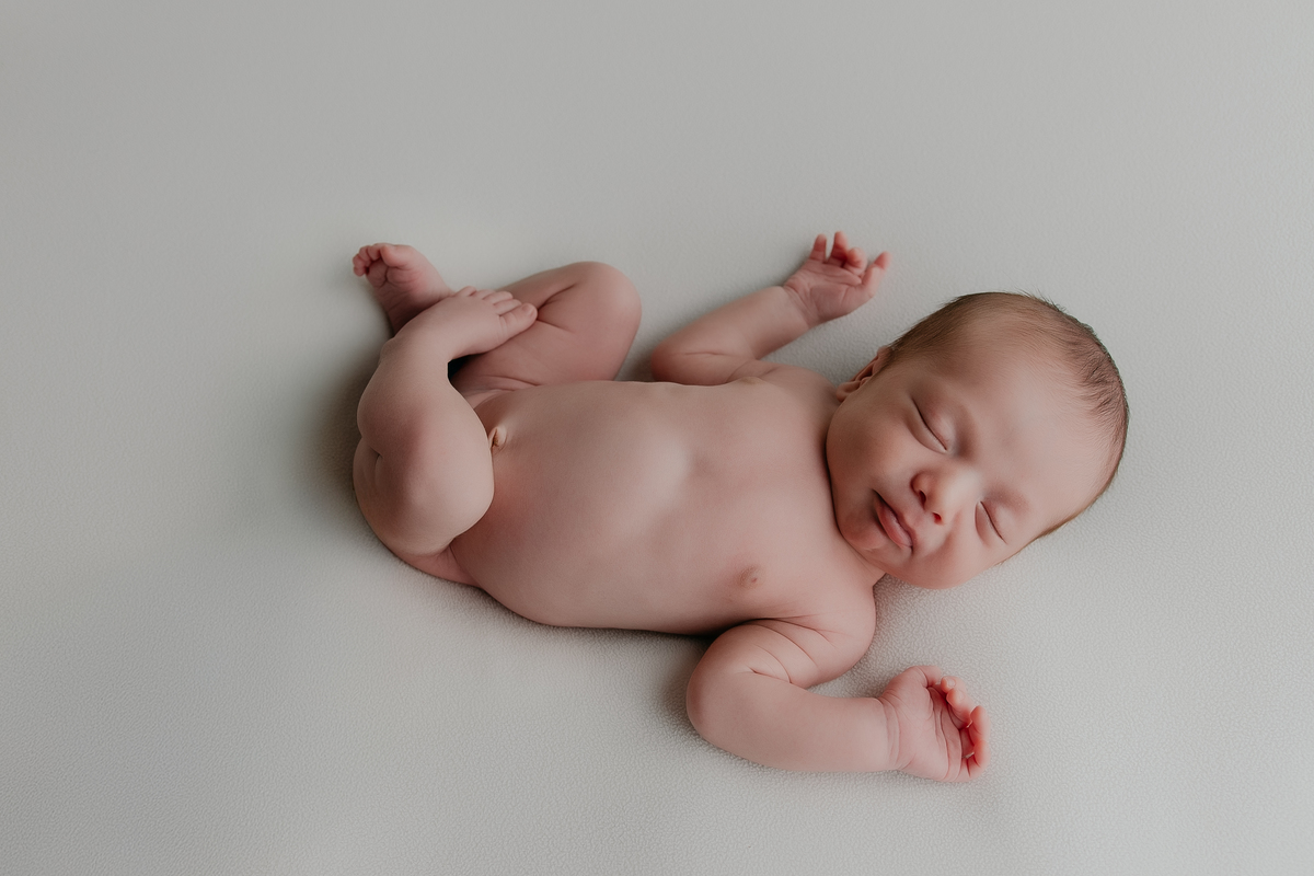 newborn-são-joão-del-rei-estudio-fotografia