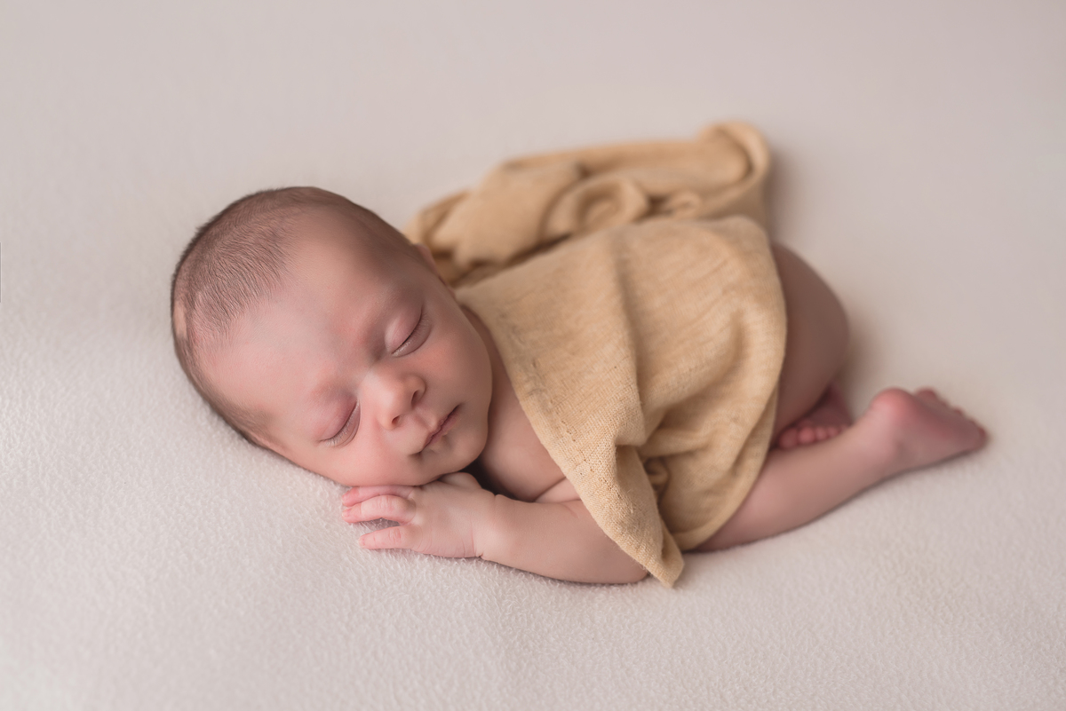 fotografia-newborn-sao-joao-del-rei-mg-estudio