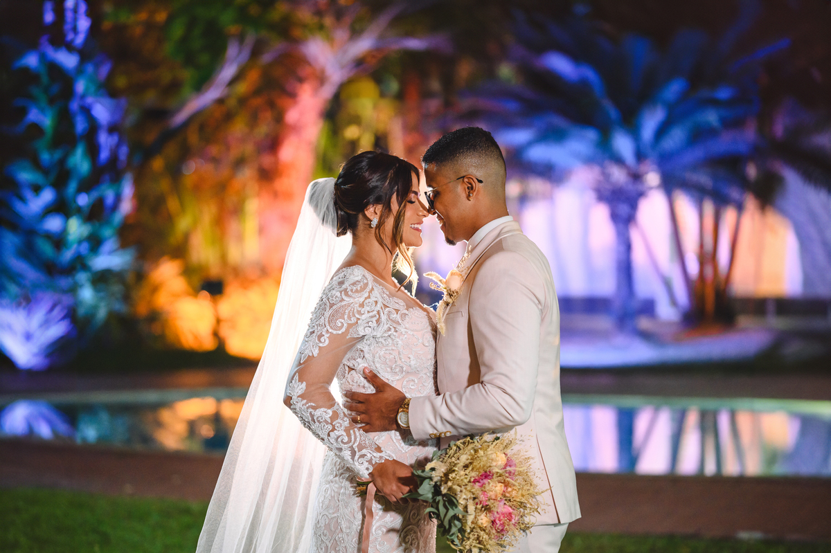 CASAMENTO NO JARDINS DO CHALE