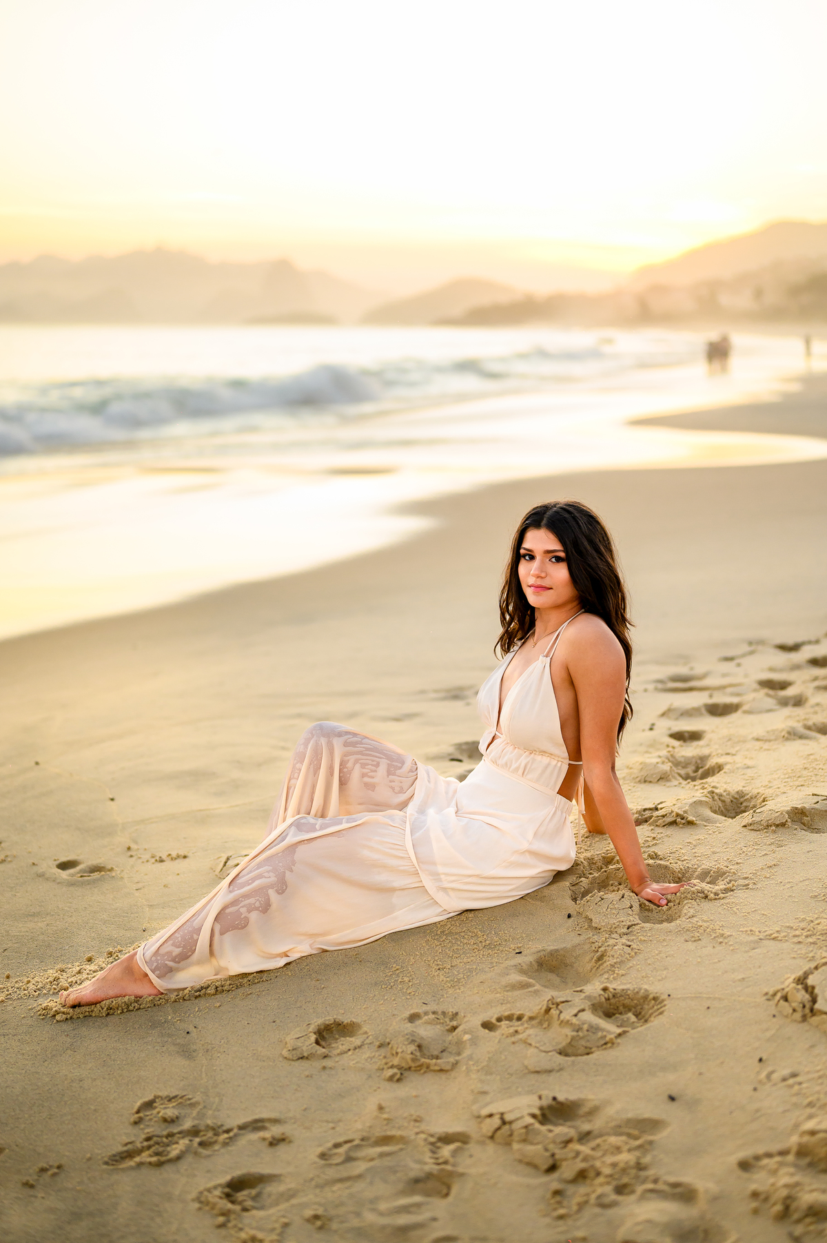 PRAIA DE COMBOINHAS POR DO SOL