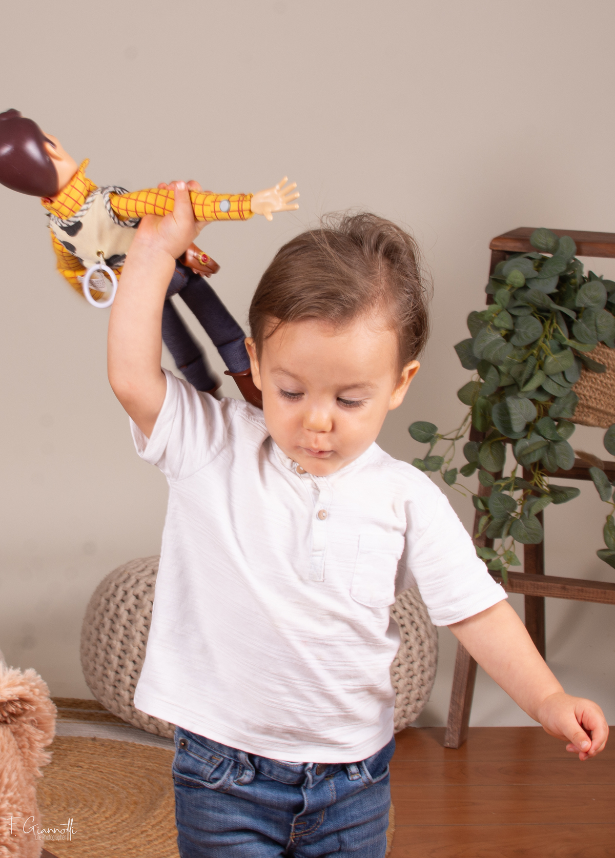 Sesión infantil pensada desde el juego. Movimiento y momentos reales.