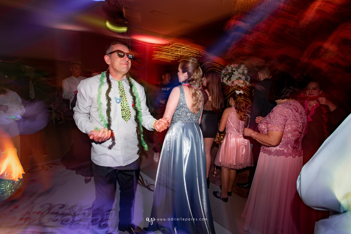 festa de 15 anos no Sitio do Casssio em Balneario Gaivota, Sombrio, Ararangua, Cricima, So brilho decoraçoes, vestido, quinze anos, debutante, fotografa Adrielle Peres fotografia, Torres RS, balada, pista, deocaração, flores, 15 anos.jpg