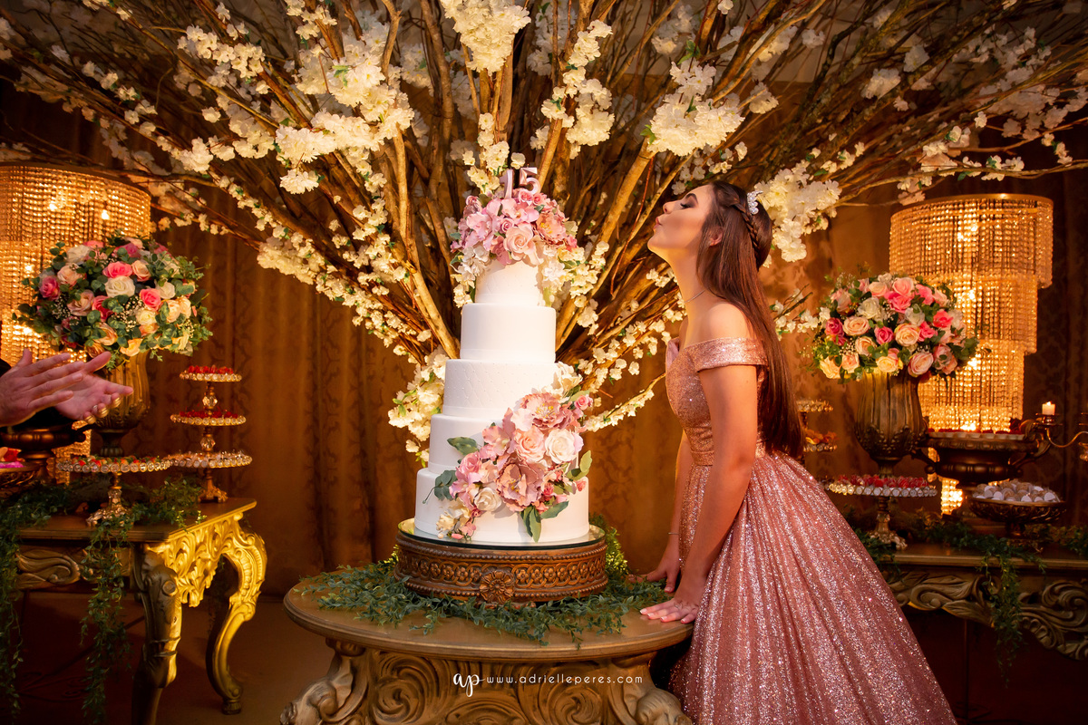 festa de 15 anos Praia Grande - SC, Cidade dos Canyons, PK, baloes, Sombrio, Ararangua, Cricima, So brilho decoraçoes, vestido, quinze anos, debutante, fotografa Adrielle Peres fotografia, Robo de led, balada, pista, flores, 15 anos.jpg