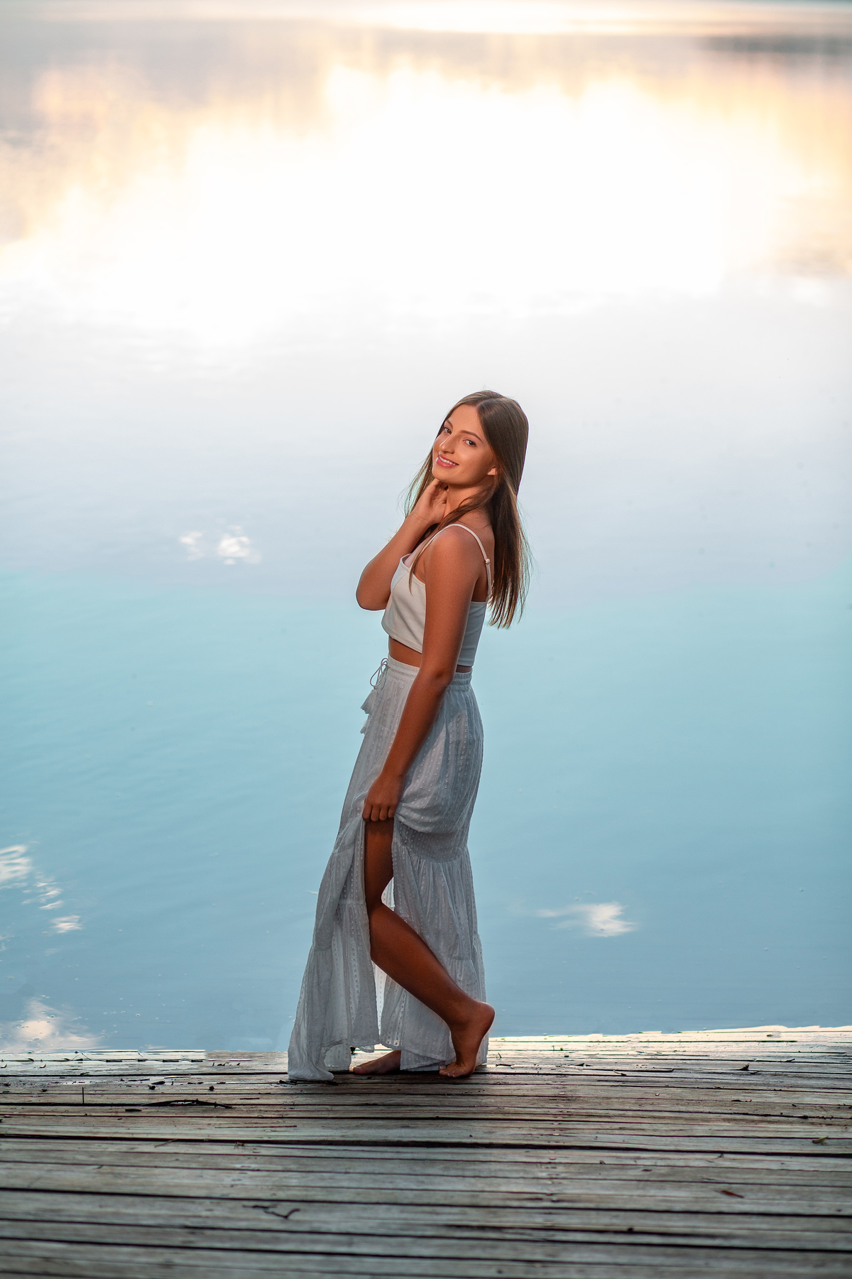 Book-dos-15-anos-ensaio-nascer-do-Sol-Morro-dos-coventos-Ararangua-SC-mar-rio-debutante-quinze-anos-em-Criciuma-fotografa-fotos-instagram-tiktok-foto com pet, cachorro, dog