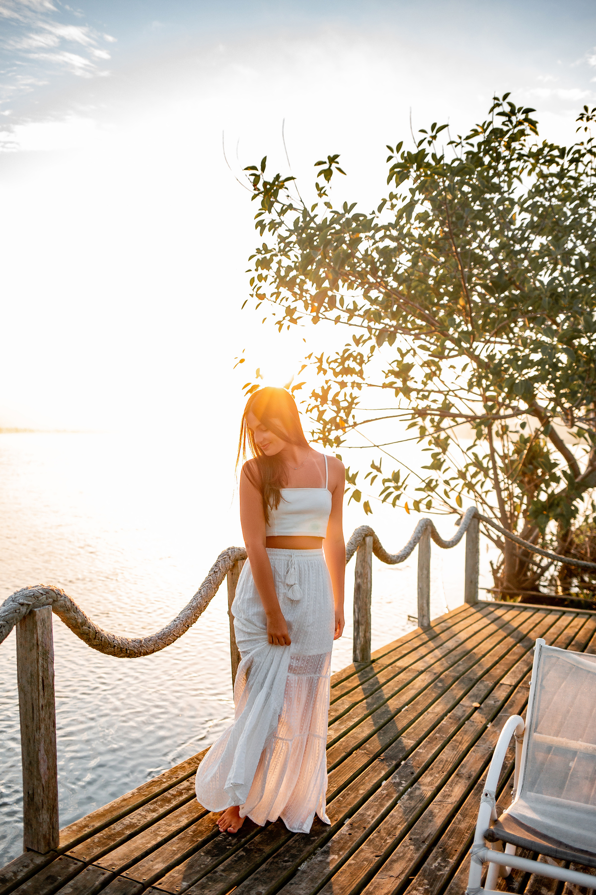 Book-dos-15-anos-ensaio-nascer-do-Sol-Morro-dos-coventos-Ararangua-SC-mar-rio-debutante-quinze-anos-em-Criciuma-fotografa-fotos-instagram-tiktok-foto com pet, cachorro, dog