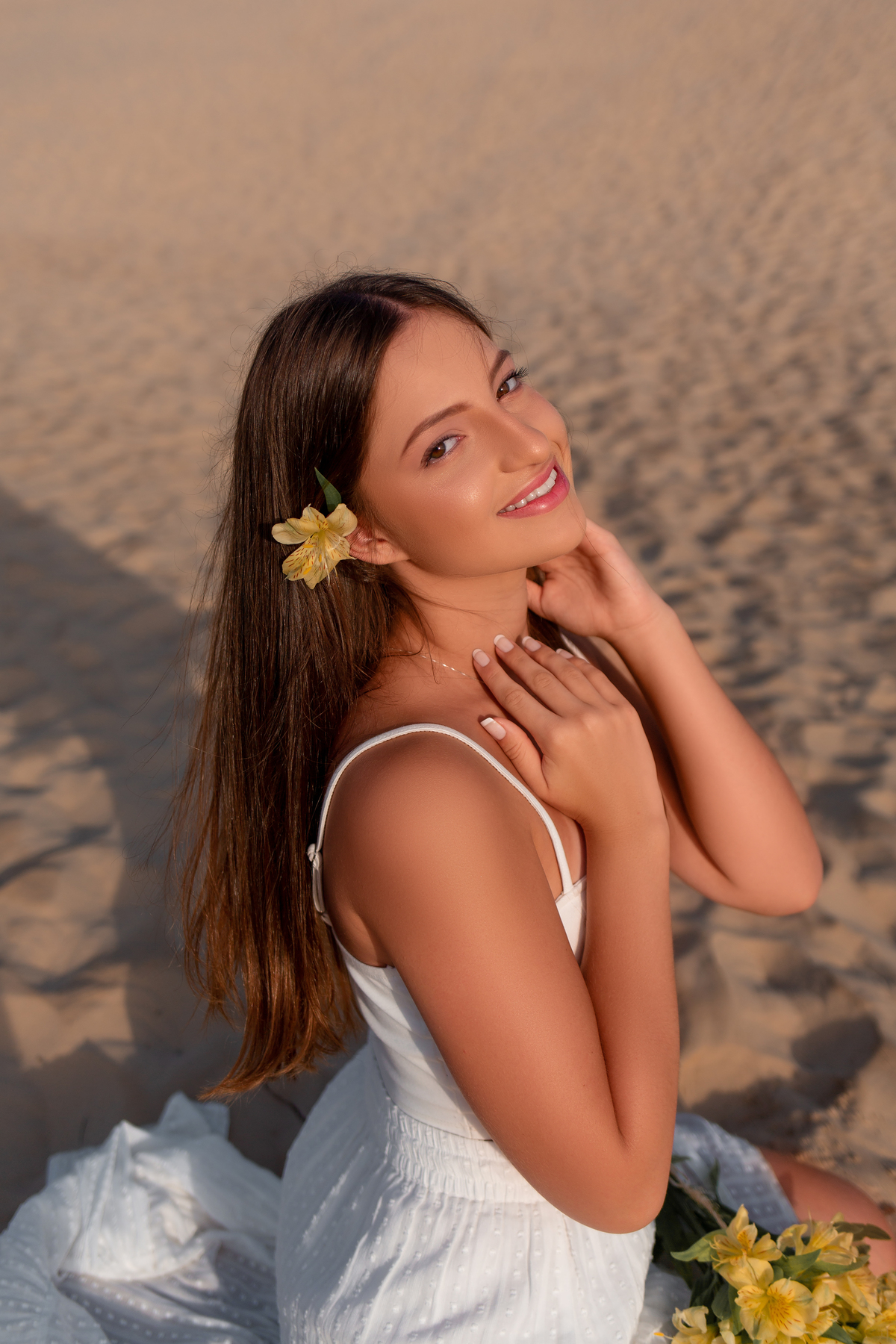 Book-dos-15-anos-ensaio-nascer-do-Sol-Morro-dos-coventos-Ararangua-SC-mar-rio-debutante-quinze-anos-em-Criciuma-fotografa-fotos-instagram-tiktok-foto com pet, cachorro, dog