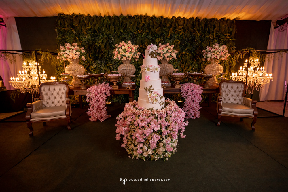 maria-1- festa dos quinze anos Praia Grande SC - baloes - vestido de quinze anos - balada de quinze anos - balada - pista de led - decoracao - doces - make - fotografa - ensaio - debutante.jpg