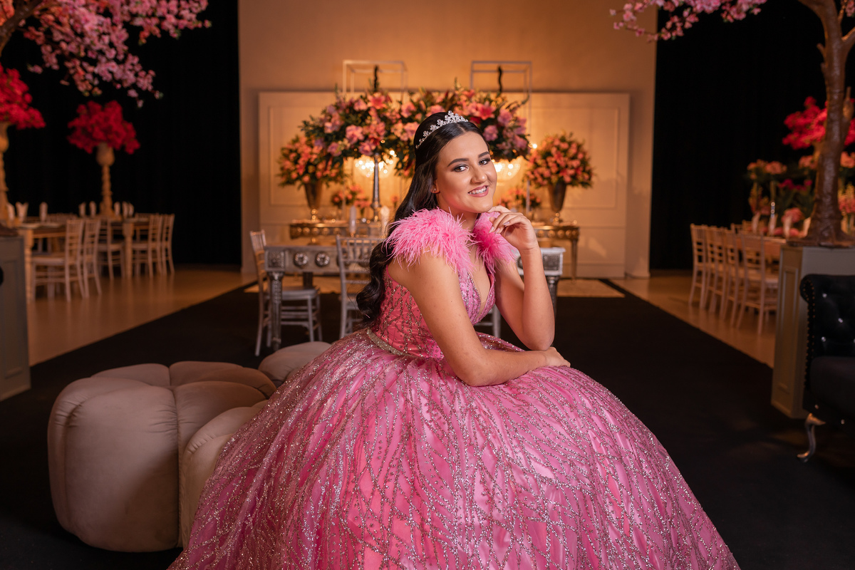 Festa de quinze anos em Sítio do Cassio - Balneario Gaivota - Sombrio - Praia Grande - Sao Joao do Sul - quinze anos - fotos - fotografa - fotografia - pista - decoração - vestido - xv - make - ensaio 15 anos - book dos quinze - Adrielle Peres fotografia 