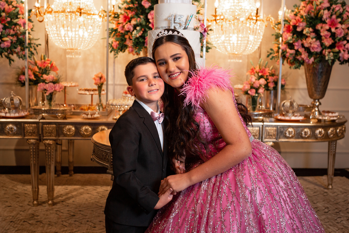 Festa de quinze anos em Sítio do Cassio - Balneario Gaivota - Sombrio - Praia Grande - Sao Joao do Sul - quinze anos - fotos - fotografa - fotografia - pista - decoração - vestido - xv - make - ensaio 15 anos - book dos quinze - Adrielle Peres fotografia 