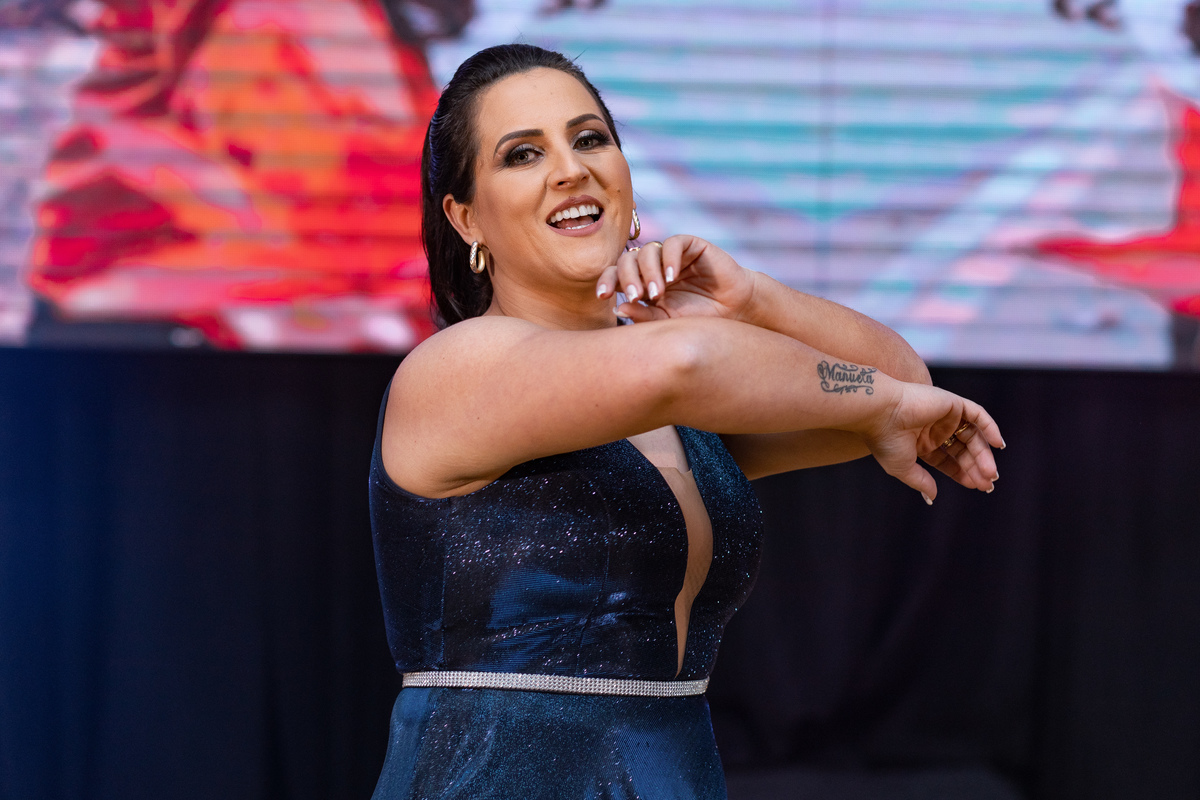 Festa de quinze anos em Sítio do Cassio - Balneario Gaivota - Sombrio - Praia Grande - Sao Joao do Sul - quinze anos - fotos - fotografa - fotografia - pista - decoração - vestido - xv - make - ensaio 15 anos - book dos quinze - Adrielle Peres fotografia 