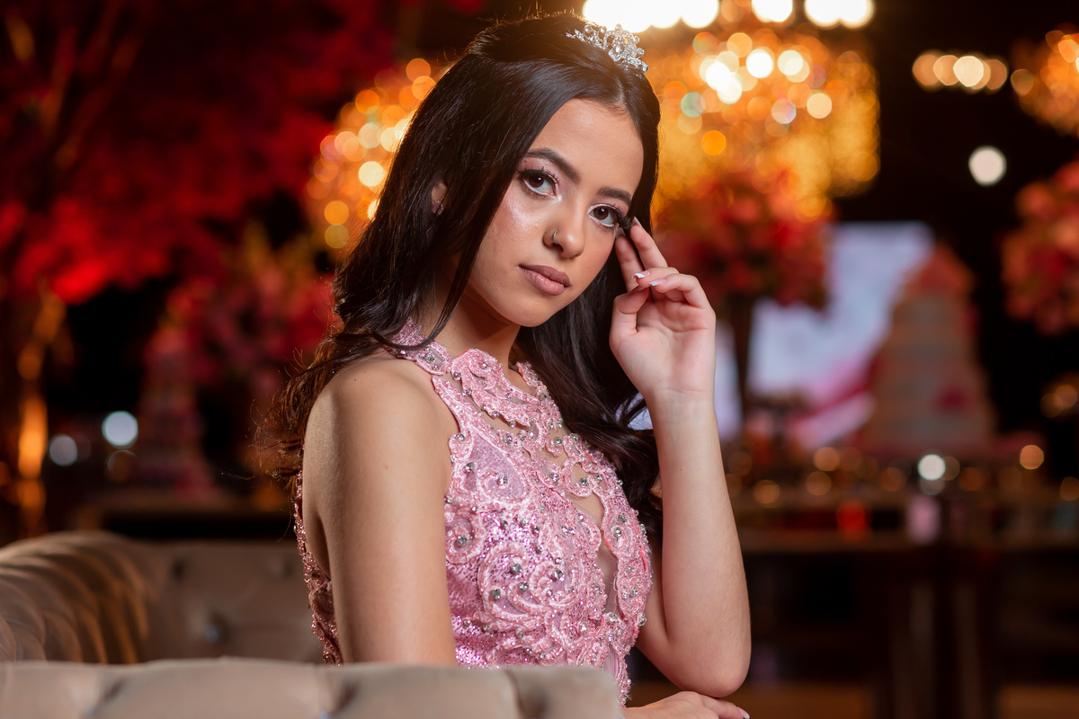 thayane-1 - Festa dos quinze - book dos quinze - vestido - decoracao - balada - quinze anos - pista - debutante - robo led - fotografa - sublime - torres - rs